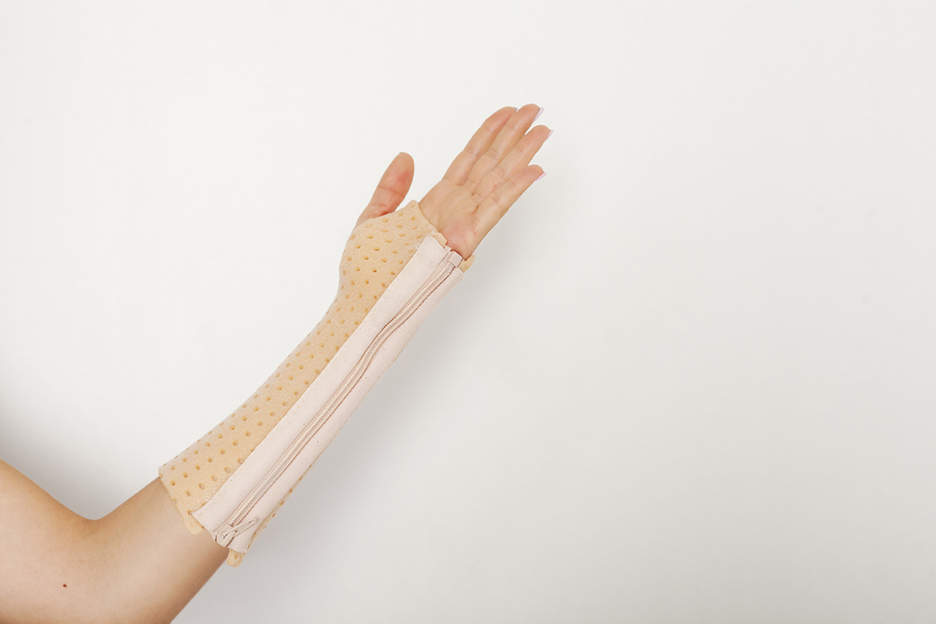 Wrist joint orthosis
